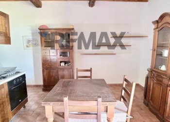 Sala da pranzo - Rustico Via le Croci
 
40, Vinci - foto 6