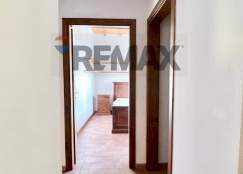 Hall / corridoio - Rustico Via le Croci
 
40, Vinci - foto 14