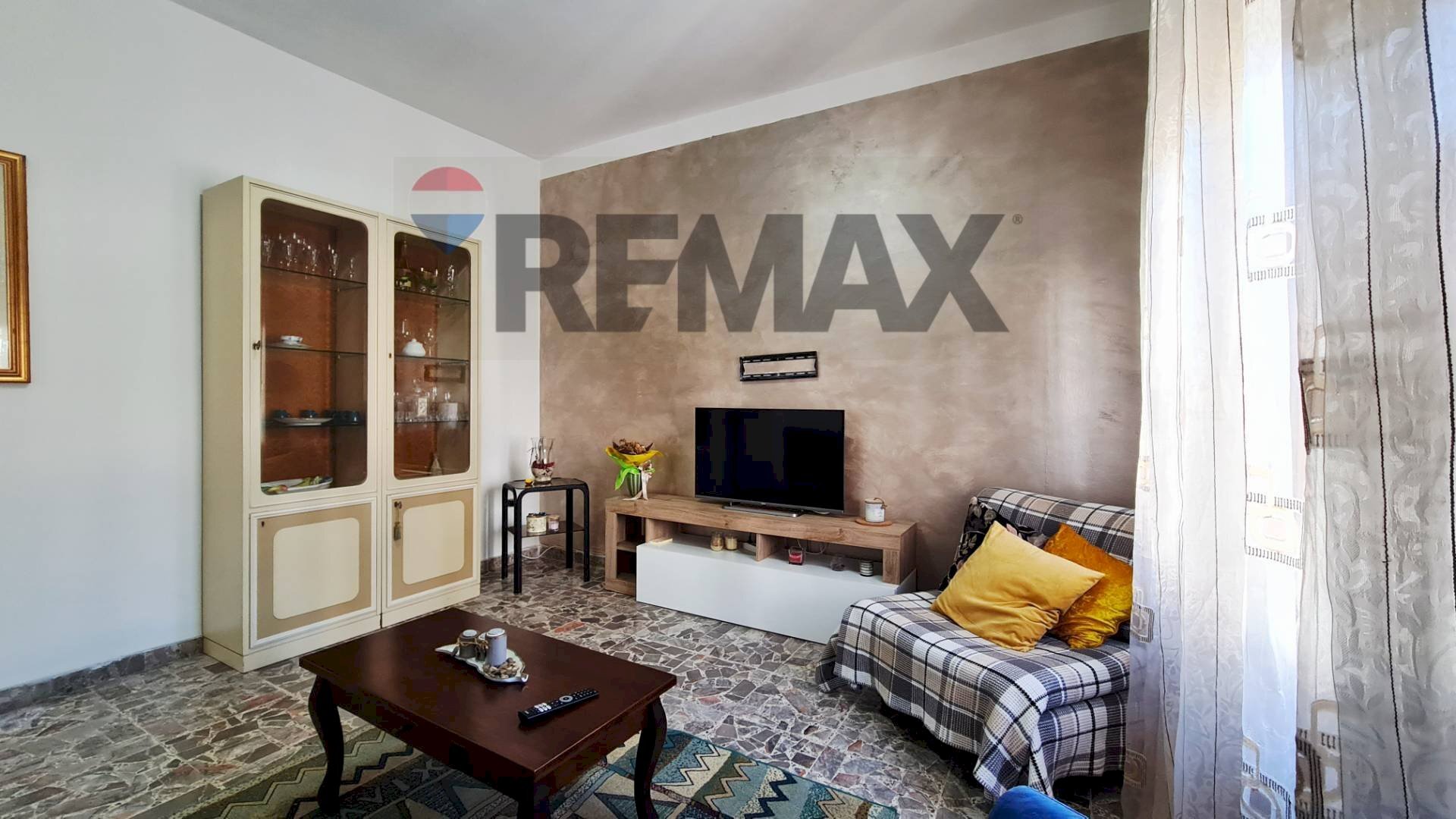 Soggiorno - Four-room apartment VIA SCARLATTI
 
16, Empoli - photo 1