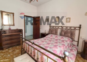 Camera / camera da letto - Four-room apartment VIA SCARLATTI
 
16, Empoli - photo 16
