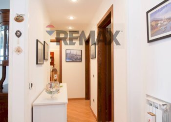 Hall / corridoio - Trilocale Anzio - foto 2