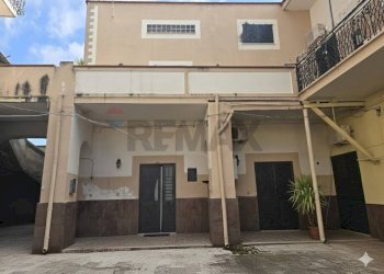 Edificio all\'aperto - Semi-detached house Caivano - photo 22