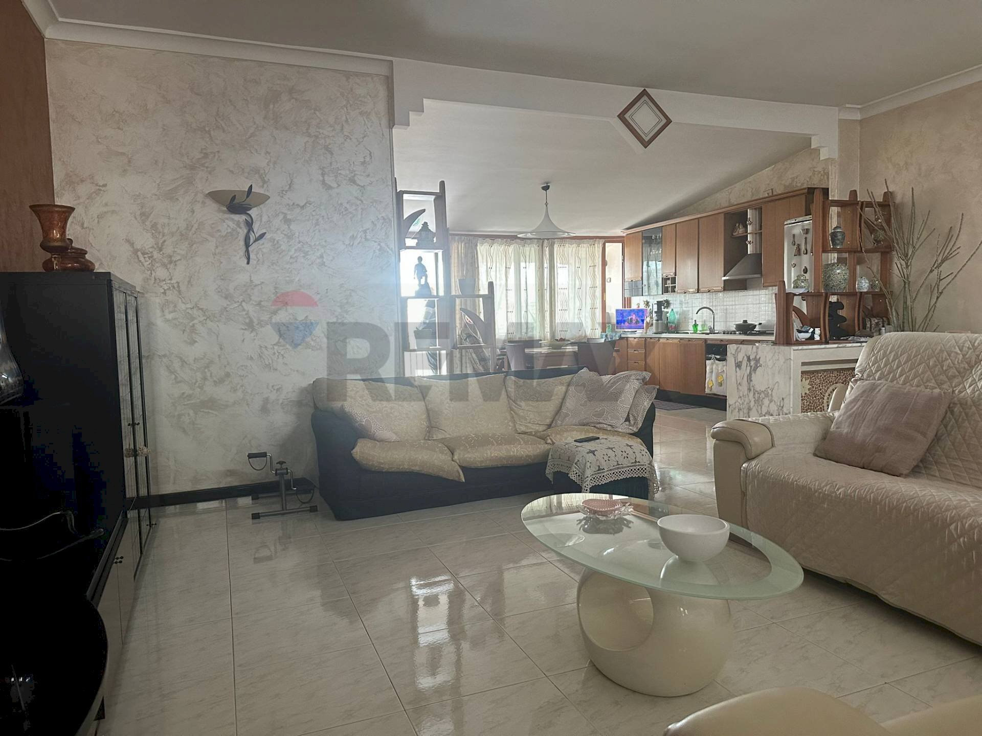 Soggiorno - Villa Bifamiliare Caivano - foto 2