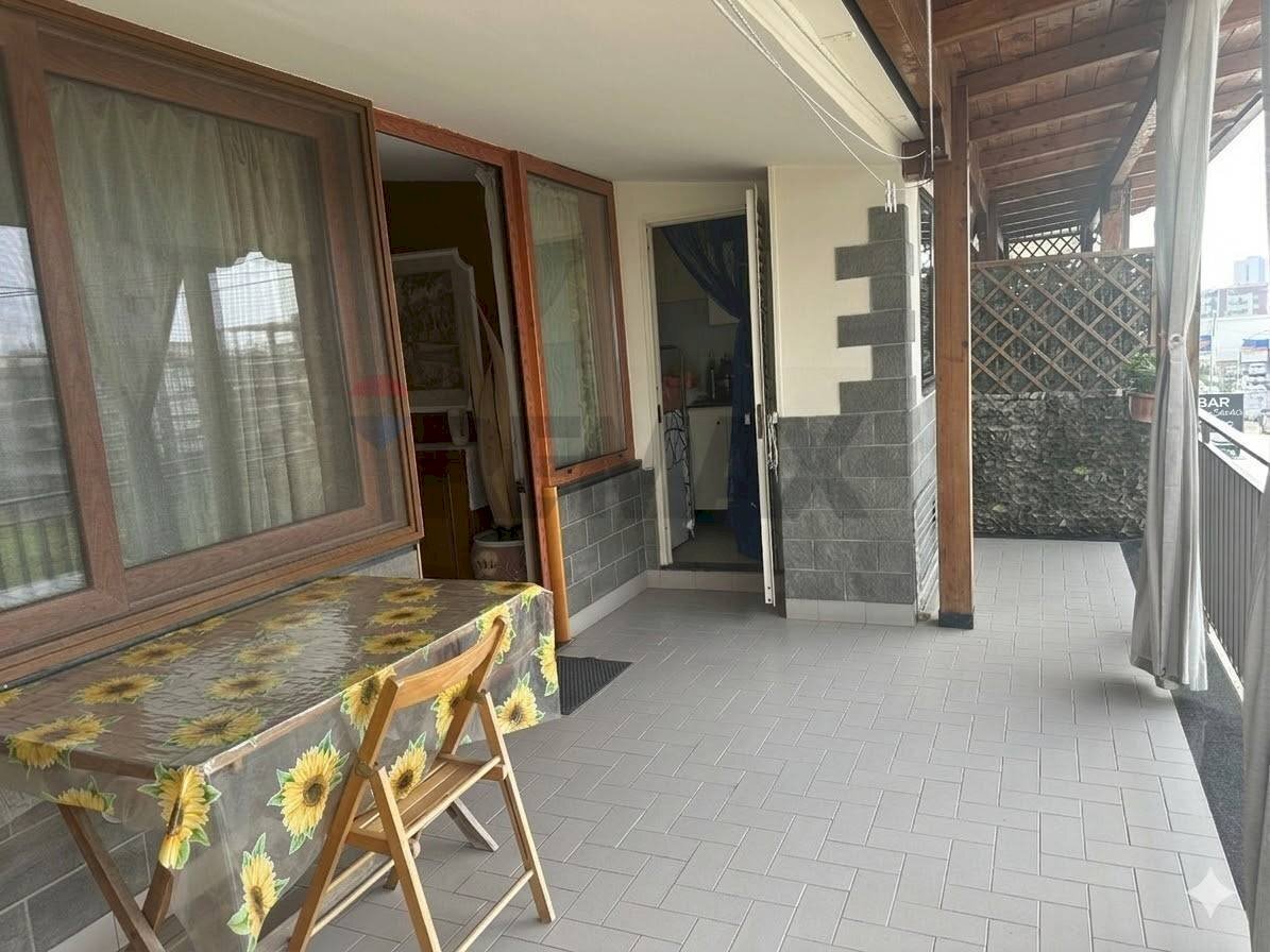 Terrazza - Villa Bifamiliare Strada Statale Sannitica
32, Caivano - foto 3
