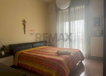 Camera / camera da letto - Villa Bifamiliare Caivano - foto 20