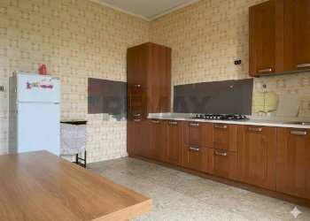 Cucina - Quadrilocale Crispano - foto 1
