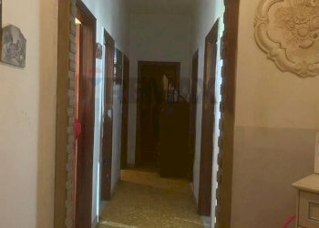 Hall / corridoio - Quadrilocale Crispano - foto 7