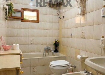 BAGNO - Villa Bifamiliare Caivano - foto 4