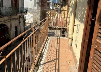 BALCONE - Villa Bifamiliare Caivano - foto 12