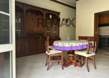 Sala da pranzo - Three-room apartment Cardito - photo 2