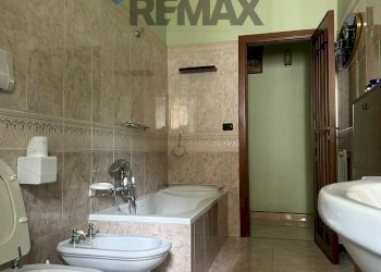 Bagno - Three-room apartment Cardito - photo 11