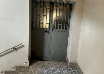 Hall / corridoio - Three-room apartment Cardito - photo 17