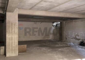 Parcheggio - Commercial Premises Via Tratturo del Carmine
 
1-5, Manfredonia - photo 7