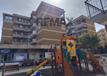 Edificio all\'aperto - Trilocale via pitia
 
36, Siracusa - foto 7