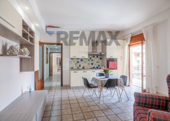 Sala da pranzo - Bilocale via pitia
 
36, Siracusa - foto 1