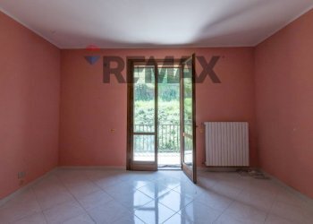 Stanza vuota - Four-room apartment Via Antonio Pappalardo
 
3, Buccheri - photo 11