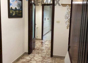 Hall / corridoio - Four-room apartment viale tercati
 
190, Siracusa - photo 17