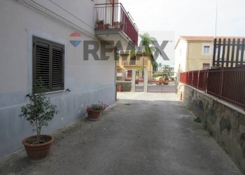 Terrazza - Apartment viale vittorio emanuele
 
22, Melilli - photo 10