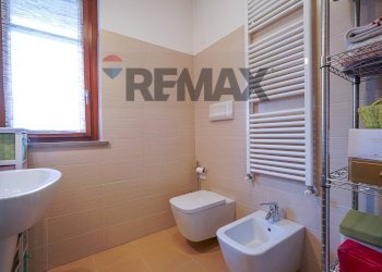 Bagno - Villa a Schiera Via Moroni
 
38, Ponte San Pietro - foto 14