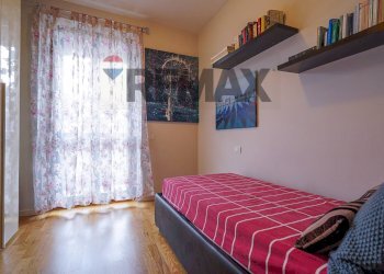 Camera / camera da letto - Villa a Schiera Via Moroni
 
38, Ponte San Pietro - foto 15