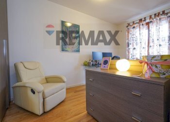 Camera / camera da letto - Villa a Schiera Via Moroni
 
38, Ponte San Pietro - foto 18