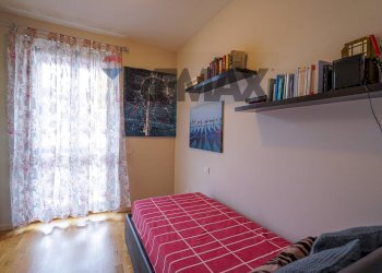 Camera / camera da letto - Villa a Schiera Via Moroni
 
38, Ponte San Pietro - foto 50