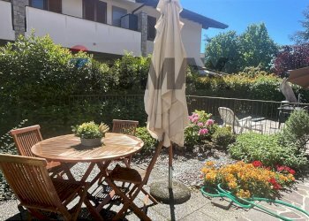 Giardino retro - Terraced Villa Via Moroni
 
38, Ponte San Pietro - photo 10