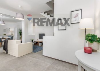 Sala da pranzo - Casa indipendente Cavour
13, Grezzago - foto 7