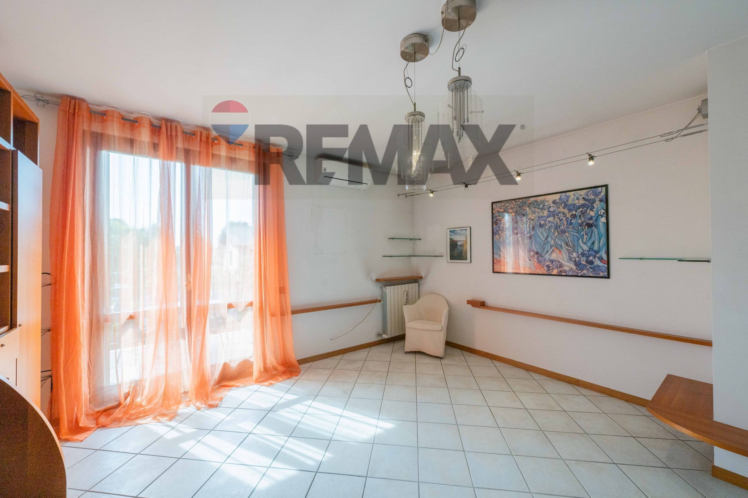 Stanza vuota - Three-room apartment via dei platani
4, Treviolo - photo 3