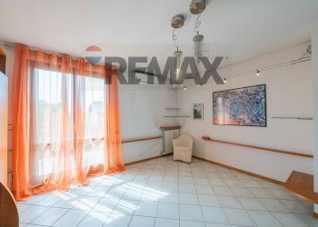 Stanza vuota - Three-room apartment via dei platani
 
4, Treviolo - photo 4