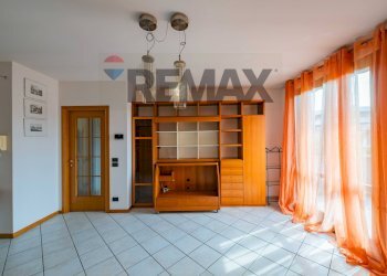 Stanza vuota - Three-room apartment via dei platani
 
4, Treviolo - photo 5