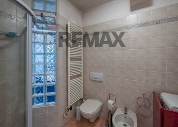 Bagno - Three-room apartment via dei platani
 
4, Treviolo - photo 36
