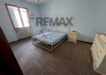 Camera / camera da letto - Independent house Ranzanico - photo 12
