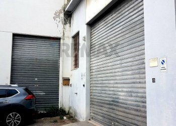 Edificio all\'aperto - Magazzino Ancona - foto 5