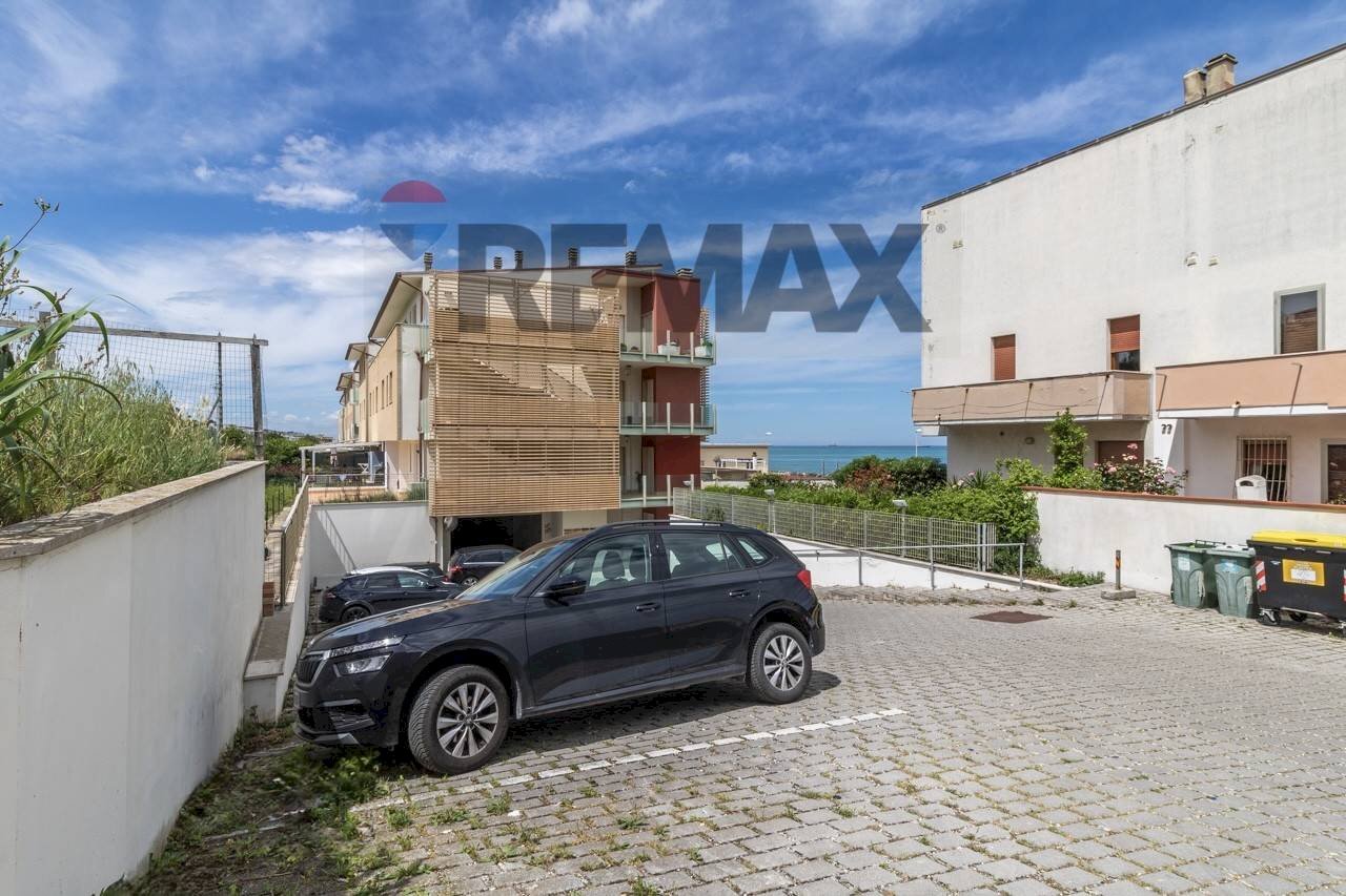 Edificio all\'aperto - Three-room apartment Via Colle Ameno
 
2/E, Ancona - photo 2