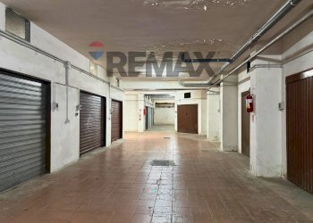 Garage - Appartamento Via Gorizia
 
43, Foggia - foto 22