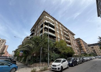 Foto 1 - Appartamento Piazza Europa
 
36, Palermo - foto 1