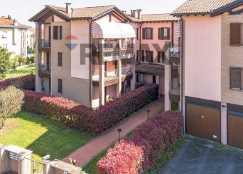 Edificio all\'aperto - Four-room apartment Via Pietro Nenni
 
53, Fidenza - photo 1