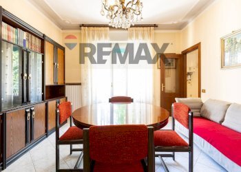 Sala da pranzo - Appartamento Viale Giacomo Matteotti
 
70, Salsomaggiore Terme - foto 20