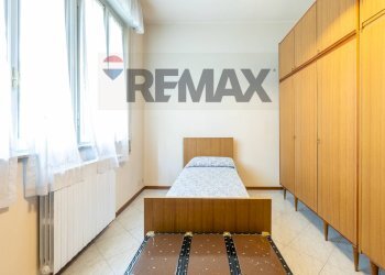 Camera / camera da letto - Appartamento Viale Giacomo Matteotti
 
70, Salsomaggiore Terme - foto 32