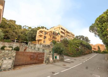 Foto 1 - Box Via del Mare
 
48, Arenzano - photo 1