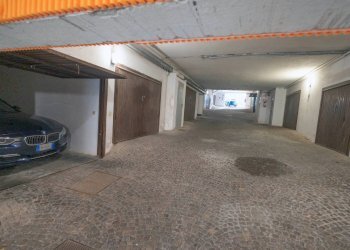 Foto 4 - Box Via del Mare
 
48, Arenzano - photo 4