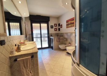Bagno - Terraced Villa Via Alessandro Volta
 
20, Pero - photo 15