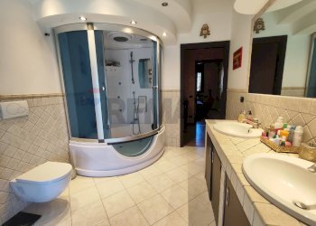 Bagno - Terraced Villa Via Alessandro Volta
 
20, Pero - photo 16