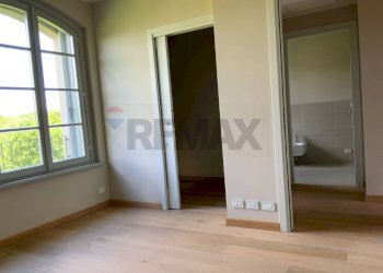 Cabina armadio - Two-room apartment Via Sant'Isidoro
 
1, Bogogno - photo 13