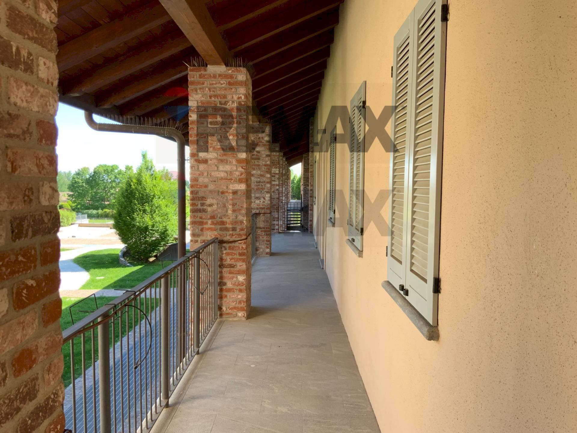 Balcone di ingresso - Semi-detached Villa Via Sant'Isidoro
1, Bogogno - photo 3