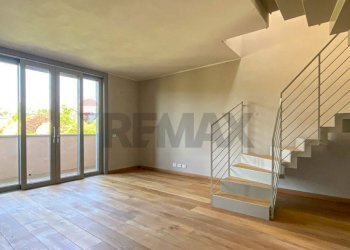 Sala ingresso - Semi-detached Villa Via Sant'Isidoro
 
1, Bogogno - photo 5