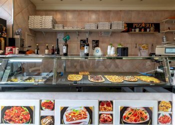 Cucina - Locale Commerciale Piazza Cesare Cantu'
5, Roma - foto 8