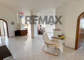 Hall / corridoio - Villa Itri - photo 3