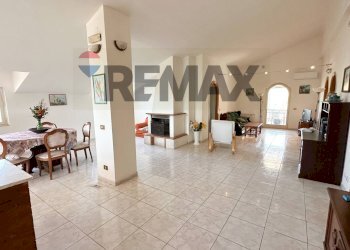 Sala da pranzo - Villa Itri - photo 16